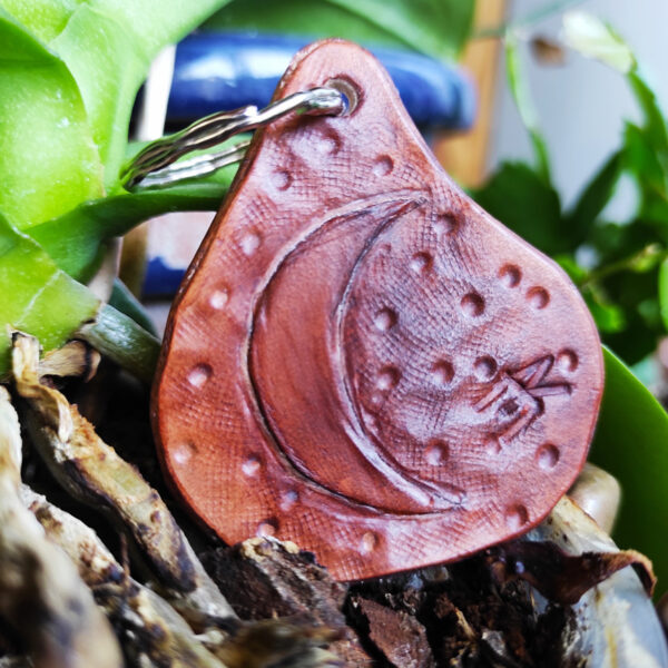 1673699988470 Porte-clés Cuir lune