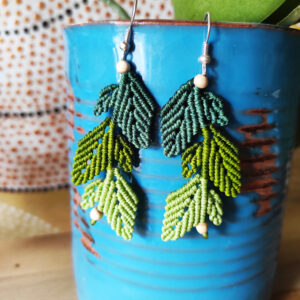 Boucles d'oreilles Feuilles en fil de nylon vert